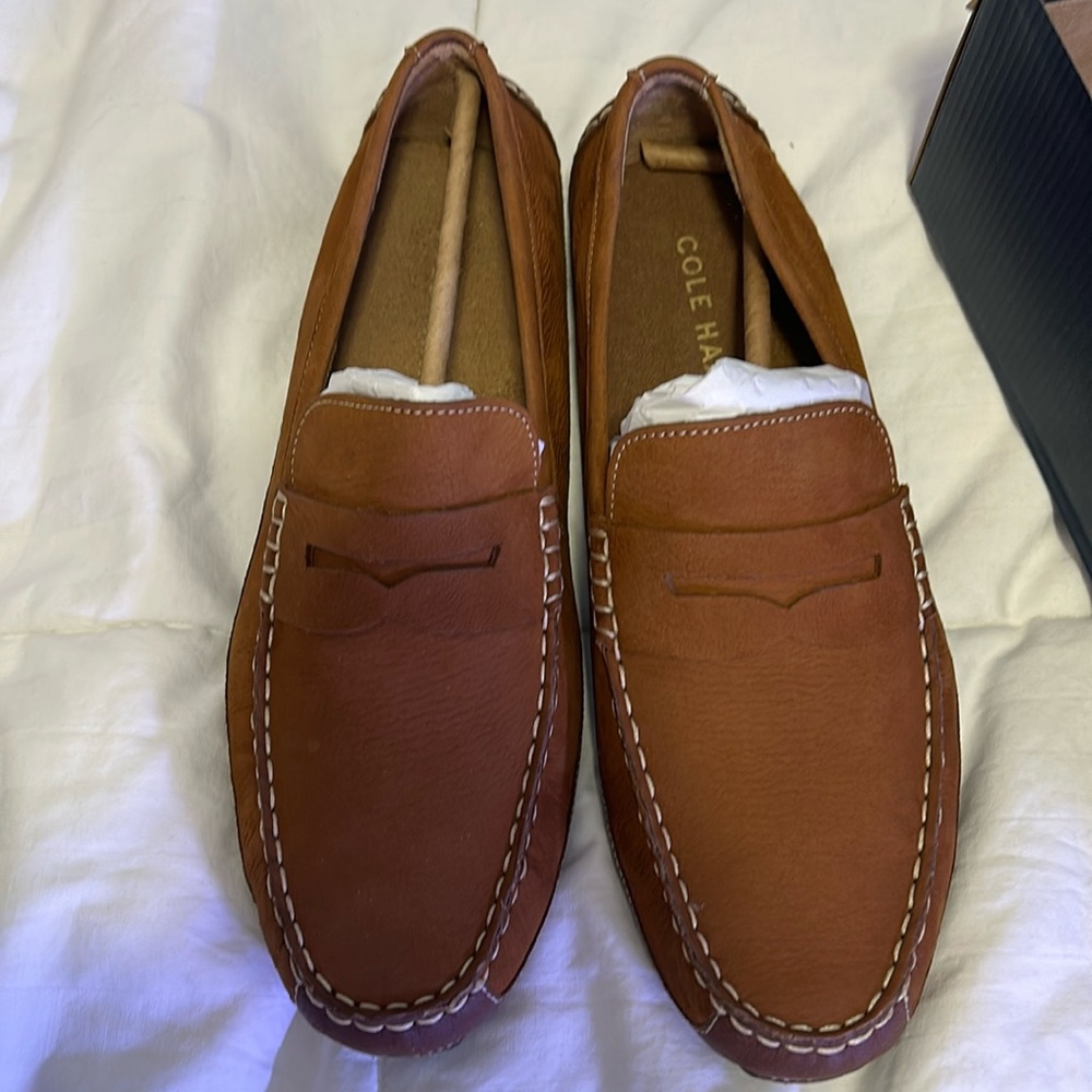 COLE HAAN Men’s Brown Leather Wyatt Penny Driver